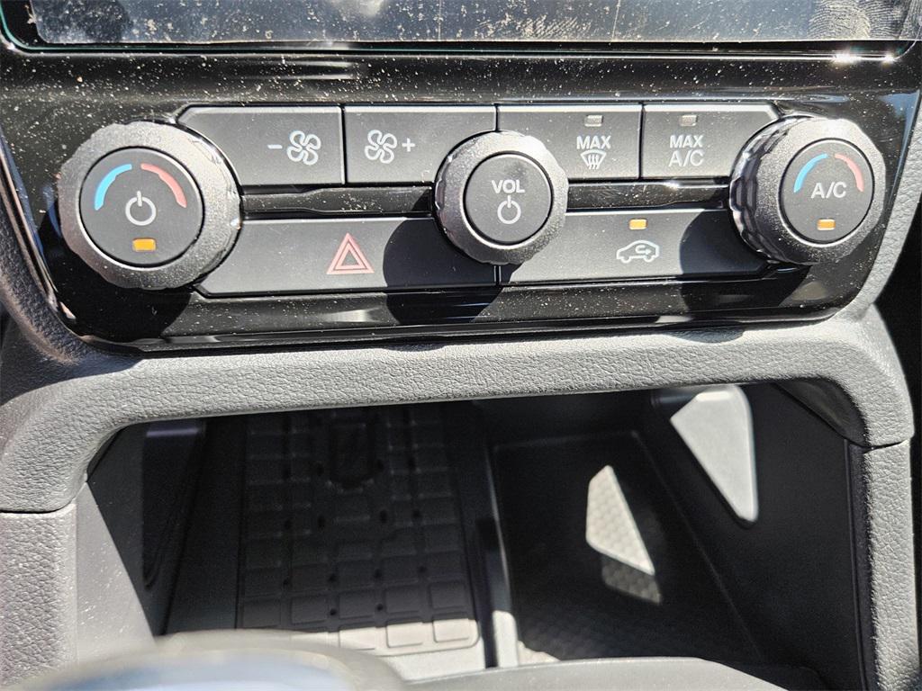 new 2025 Ford Ranger car, priced at $42,428