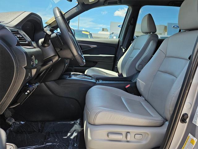 used 2022 Honda Passport car, priced at $25,891