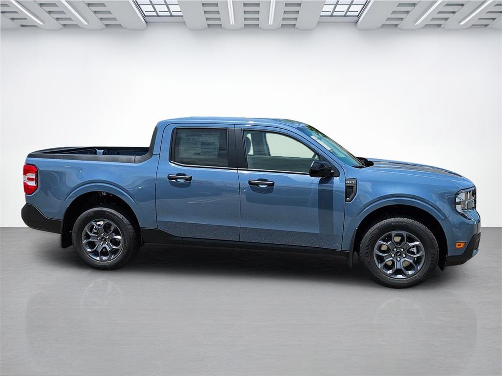 new 2025 Ford Maverick car, priced at $34,334