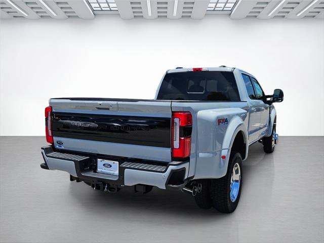 new 2025 Ford F-450 car, priced at $116,600