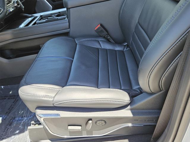 new 2025 Ford F-450 car, priced at $116,600