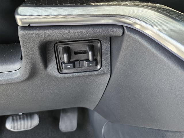 new 2025 Ford Expedition car, priced at $83,340