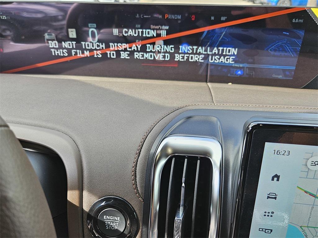 new 2025 Ford Expedition car, priced at $87,165