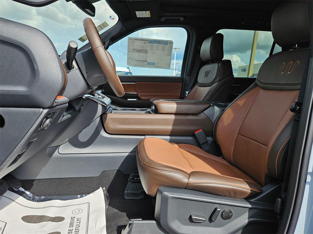 new 2025 Ford Expedition car, priced at $87,165