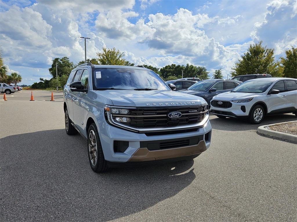 new 2025 Ford Expedition car, priced at $87,165