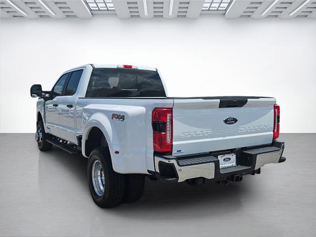 new 2025 Ford F-350 car, priced at $72,830