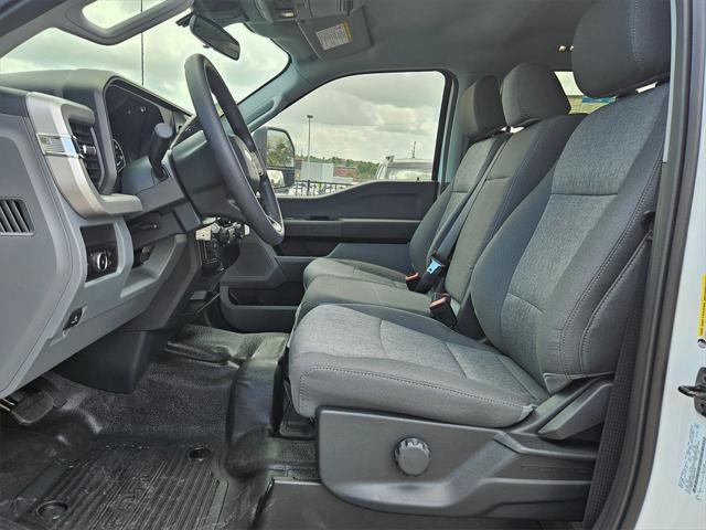 new 2025 Ford F-350 car, priced at $72,830