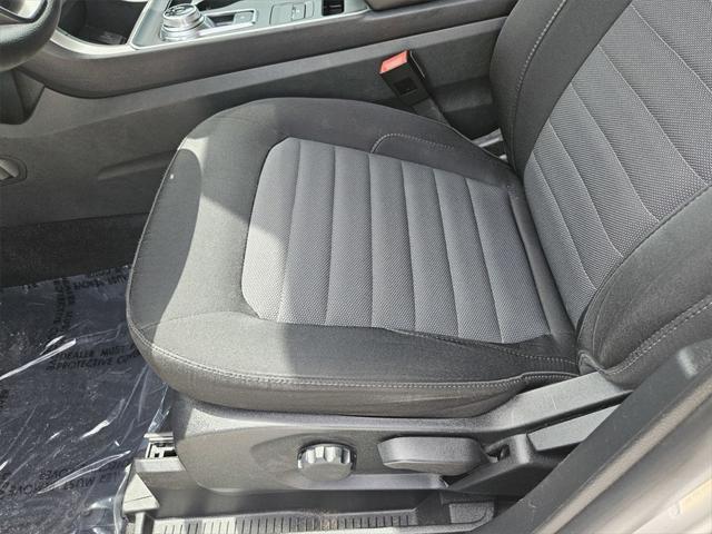 used 2024 Ford Edge car, priced at $28,292