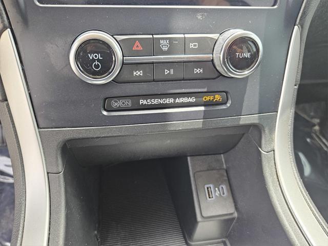 used 2024 Ford Edge car, priced at $28,292