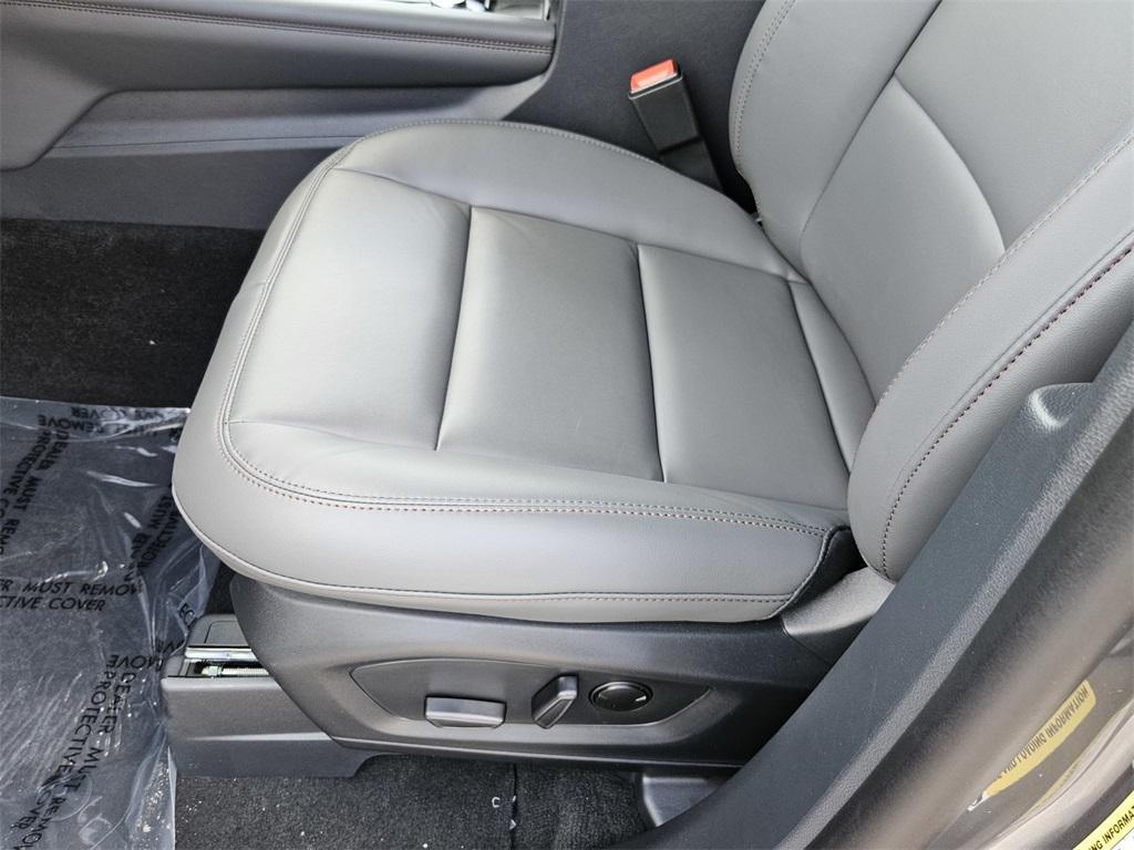new 2025 Ford Explorer car, priced at $39,021