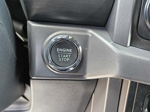 new 2025 Ford F-150 car, priced at $59,051