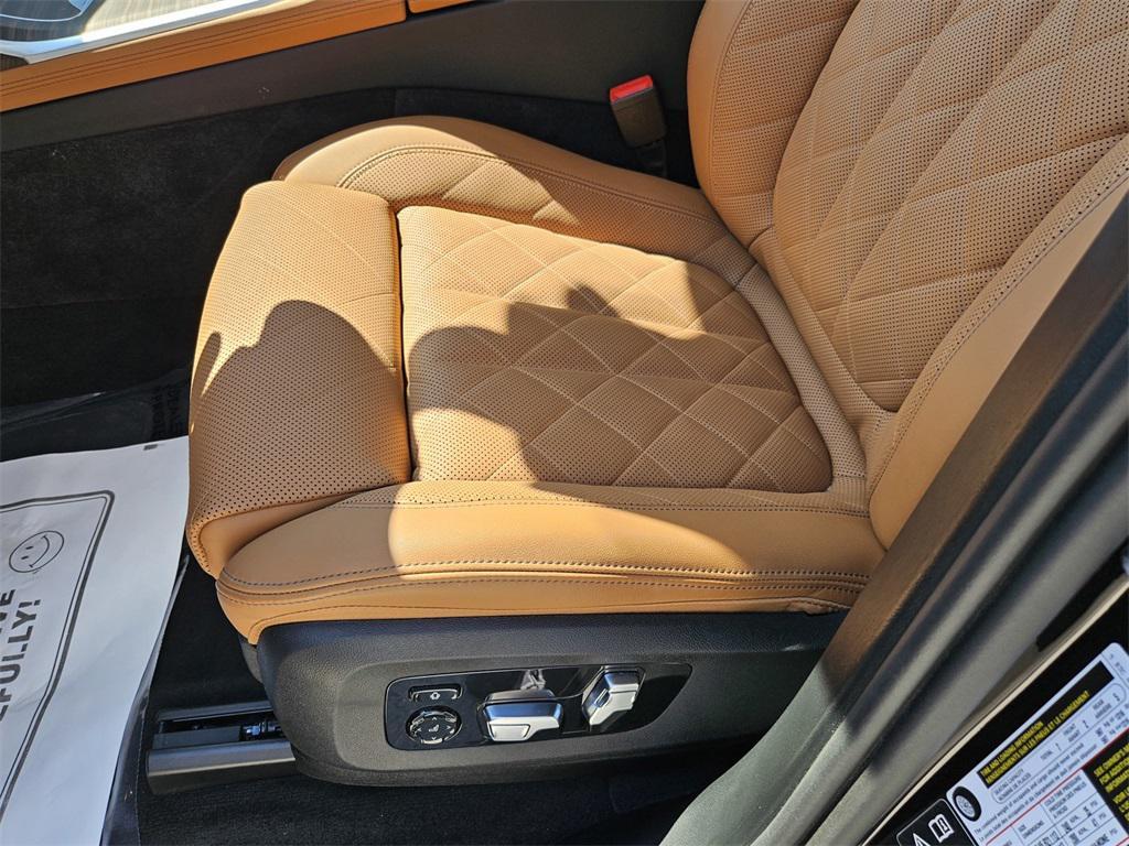 used 2025 BMW X7 car, priced at $74,794