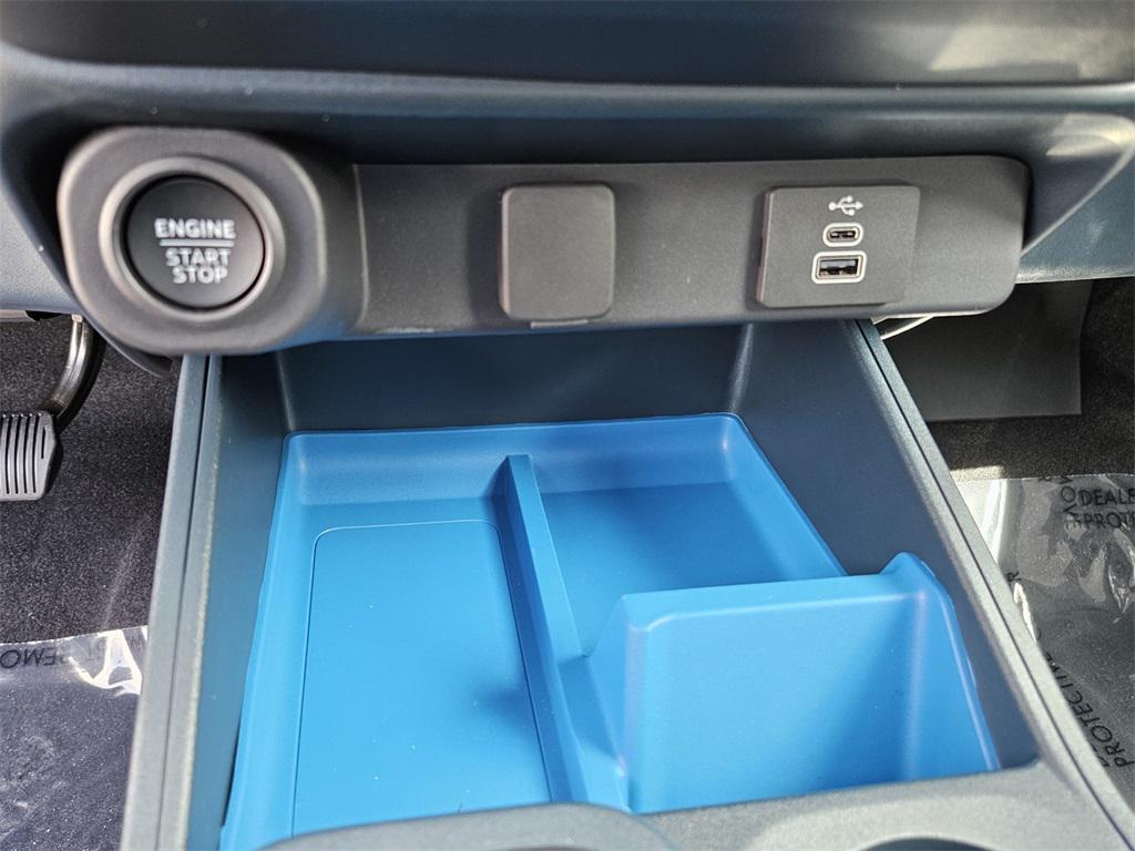 new 2025 Ford Maverick car, priced at $34,910