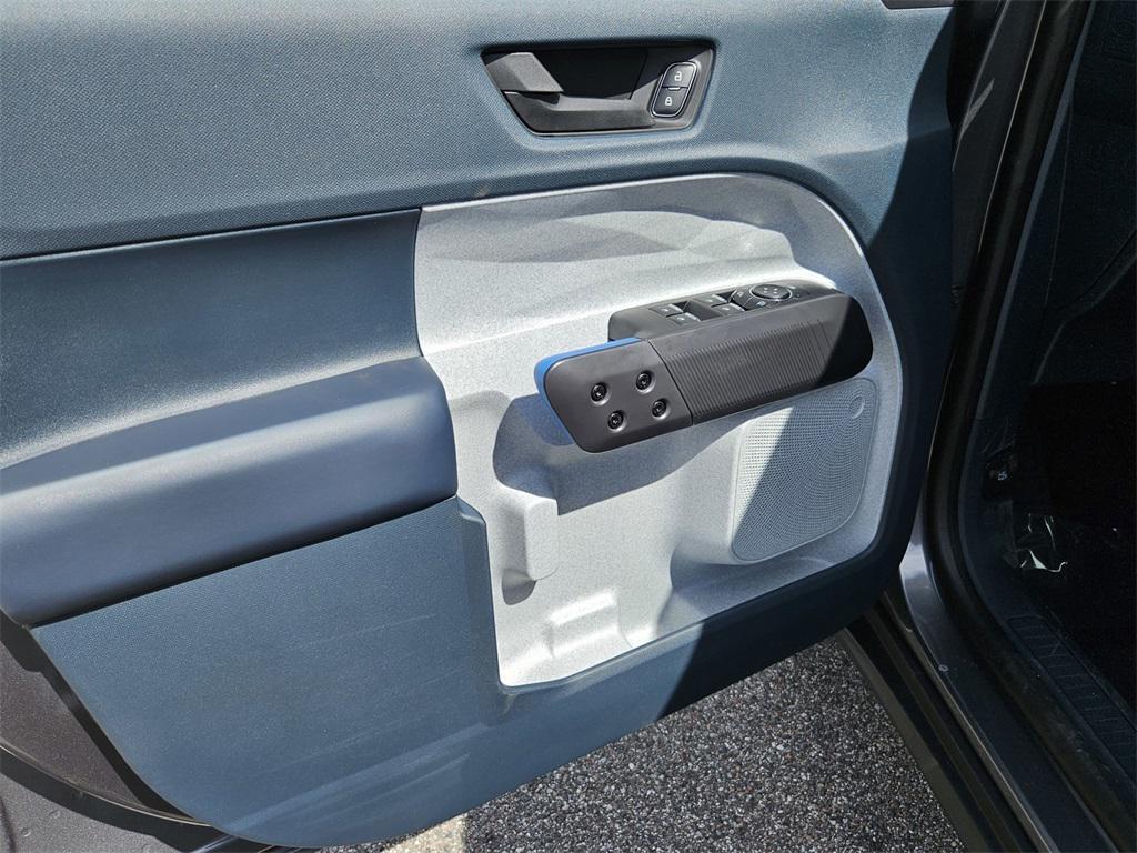new 2025 Ford Maverick car, priced at $34,910