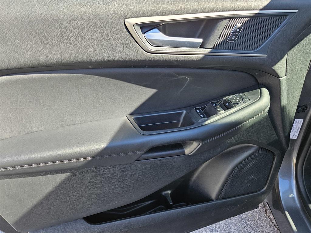 used 2024 Ford Edge car, priced at $25,772