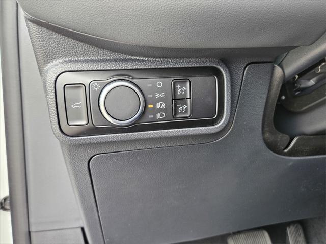 new 2025 Ford Explorer car, priced at $39,795