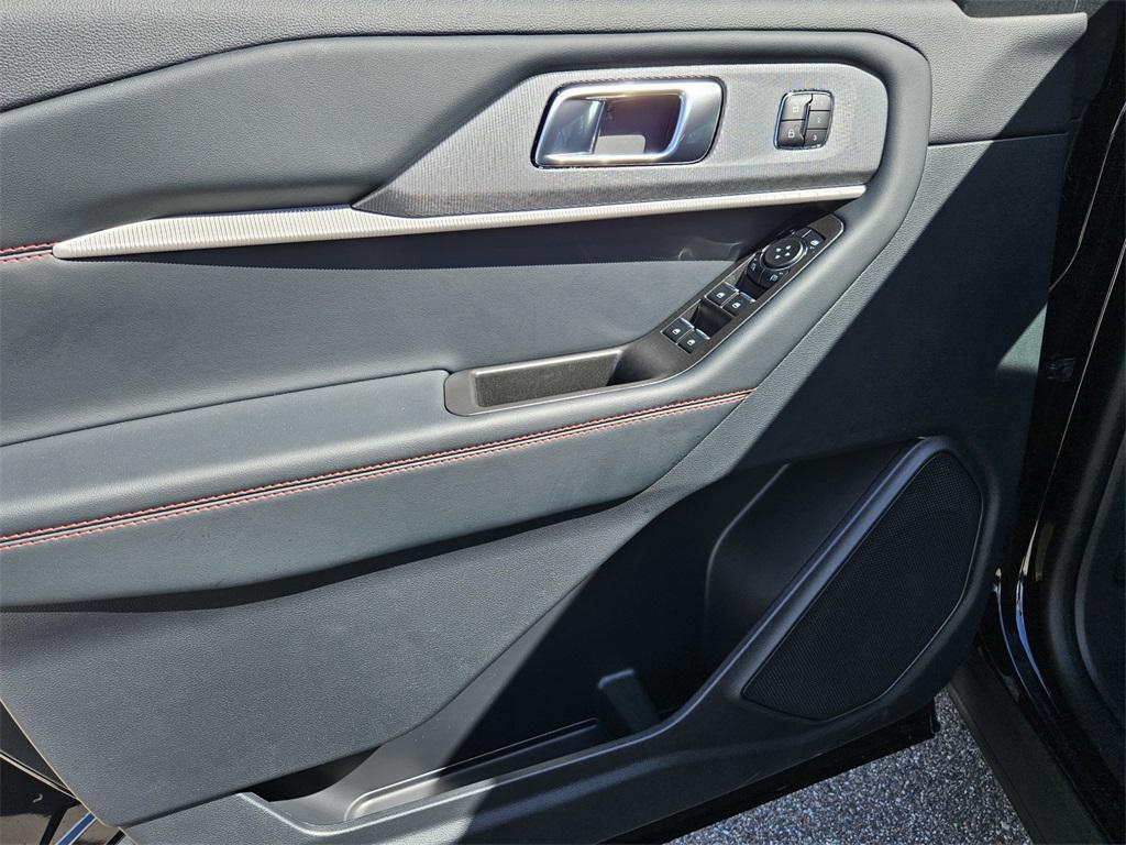 new 2025 Ford Explorer car, priced at $44,258