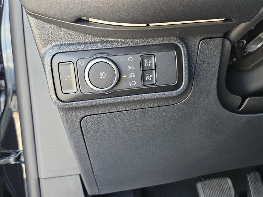 new 2025 Ford Explorer car, priced at $44,258