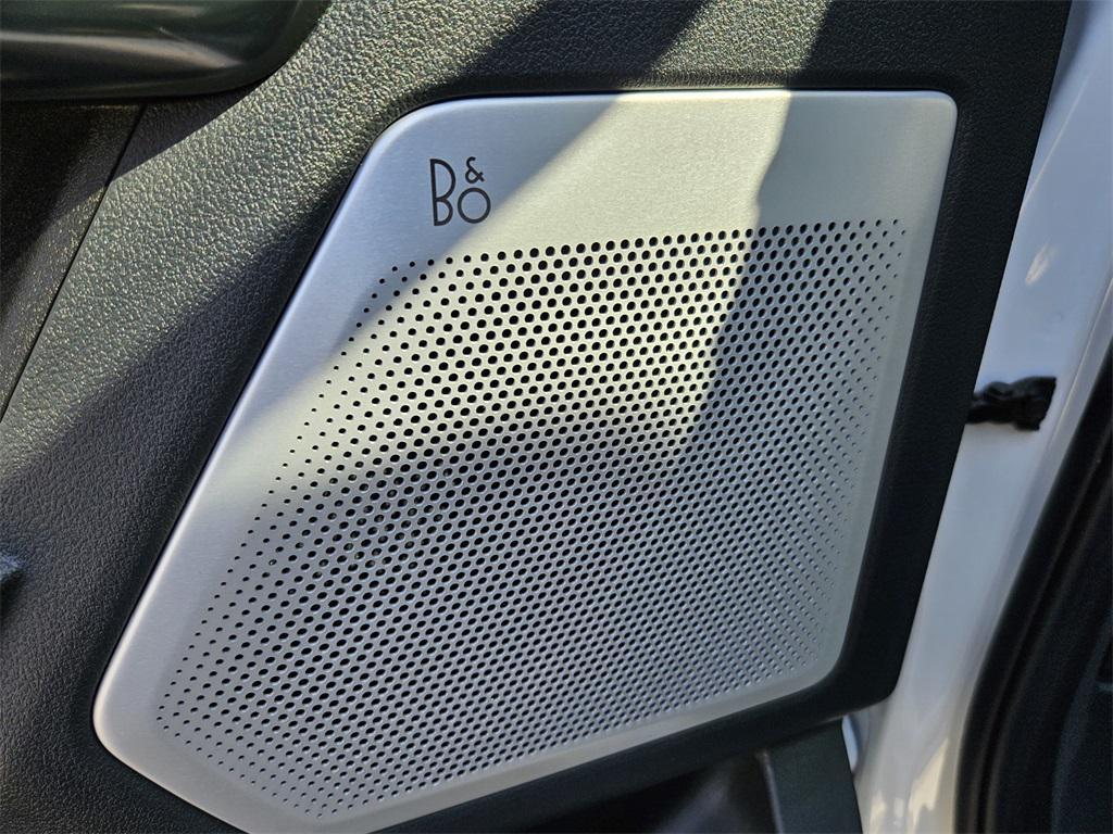 new 2025 Ford F-250 car, priced at $93,285