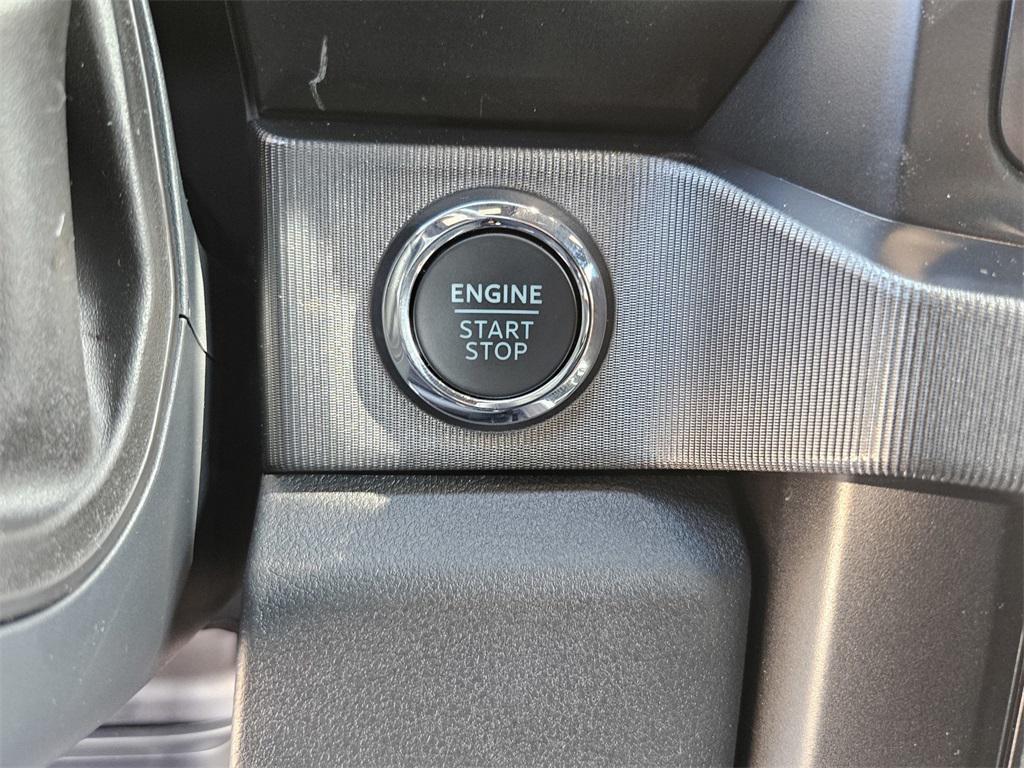 new 2025 Ford F-250 car, priced at $93,285