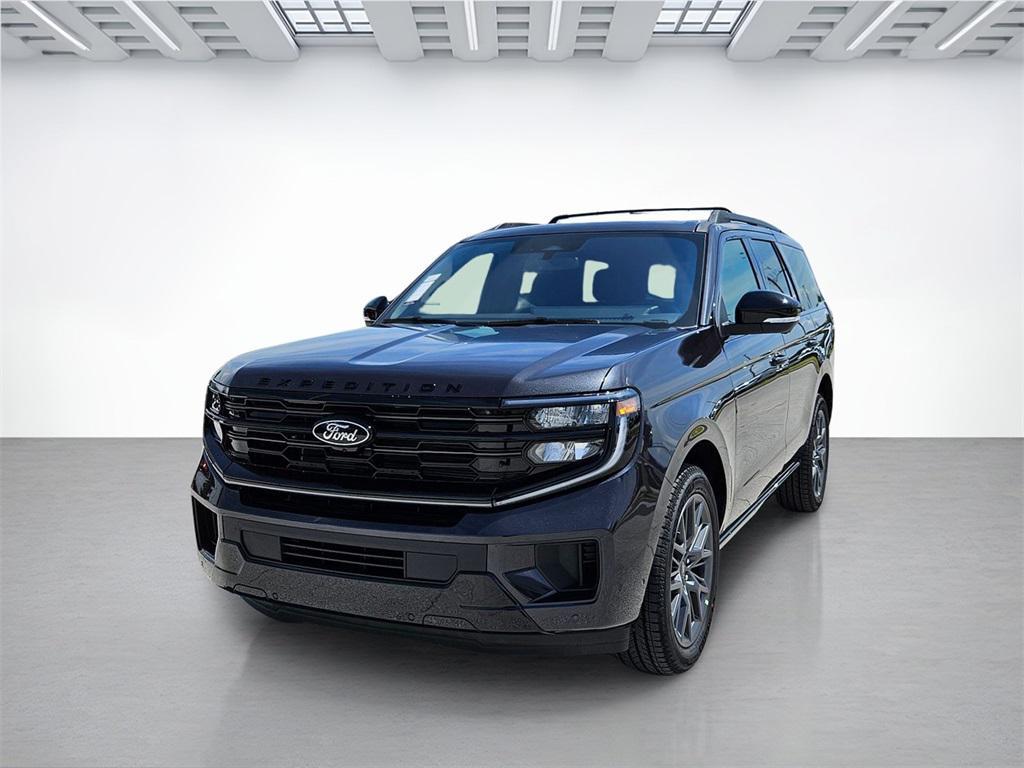 new 2025 Ford Expedition car, priced at $84,680