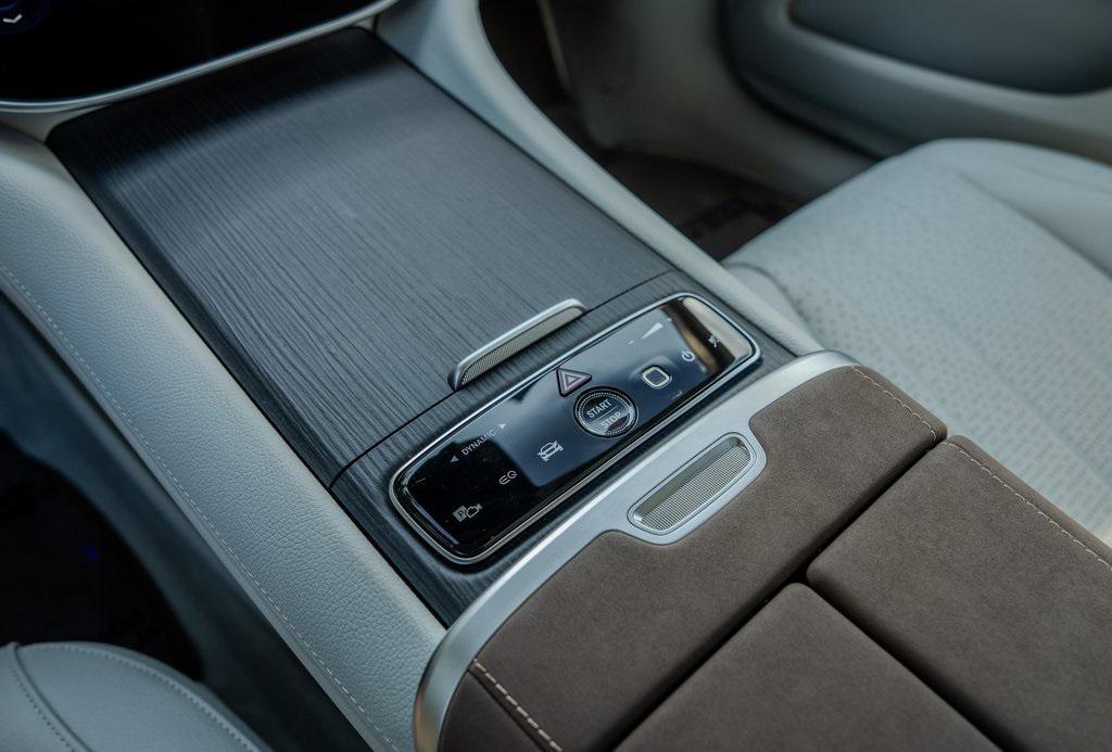 used 2023 Mercedes-Benz EQS 580 car, priced at $59,599