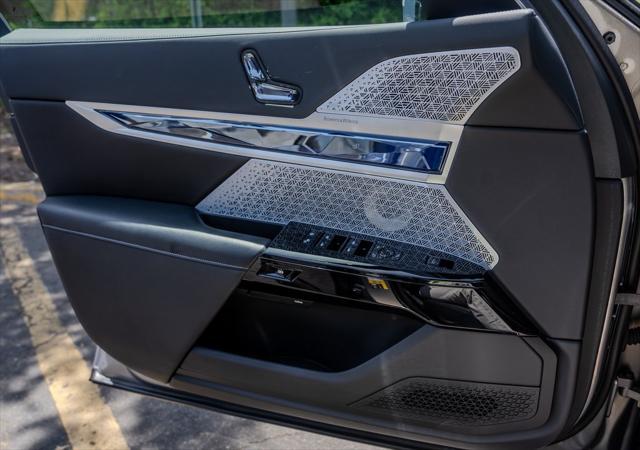 used 2024 BMW i7 car, priced at $79,995