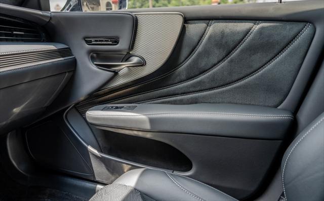 used 2024 Lexus LS 500 car, priced at $82,995