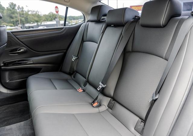 used 2022 Lexus ES 350 car, priced at $34,647