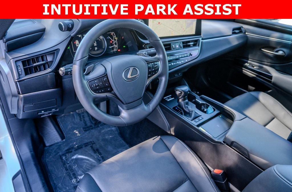 used 2023 Lexus ES 300h car, priced at $36,899