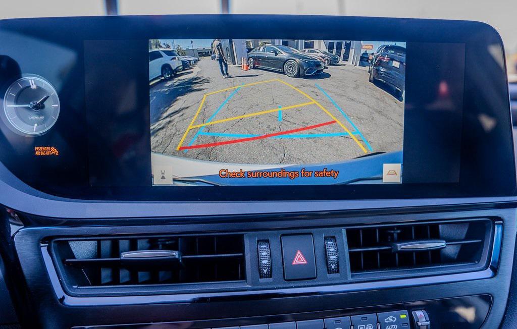 used 2023 Lexus ES 300h car, priced at $36,899