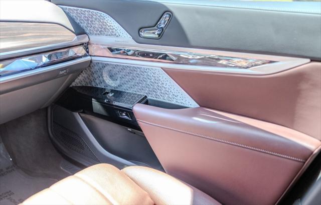used 2023 BMW i7 car, priced at $73,913