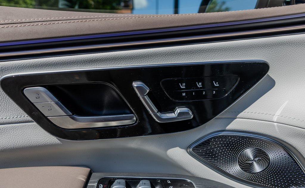 used 2023 Mercedes-Benz EQS 580 car, priced at $58,900