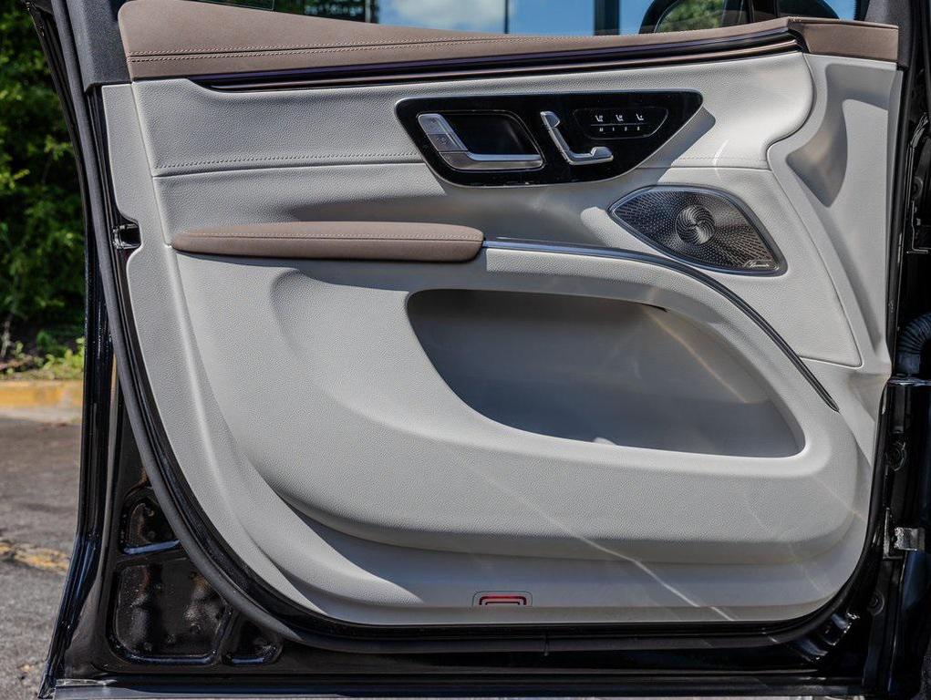 used 2023 Mercedes-Benz EQS 580 car, priced at $58,900
