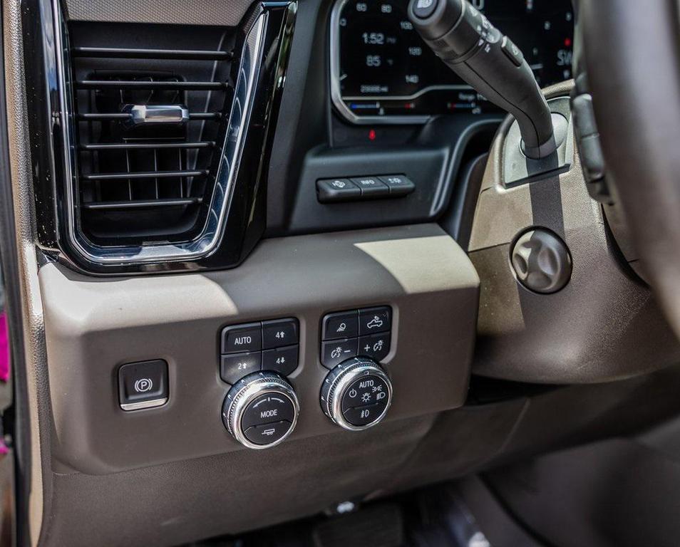 used 2023 GMC Sierra 1500 car, priced at $55,995