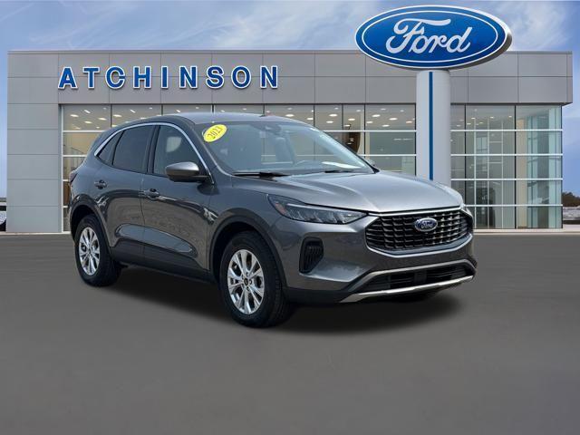 used 2023 Ford Escape car, priced at $25,500