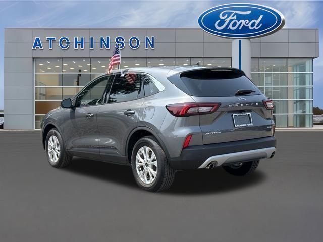 used 2023 Ford Escape car, priced at $23,500
