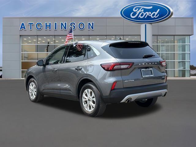 used 2023 Ford Escape car, priced at $25,500