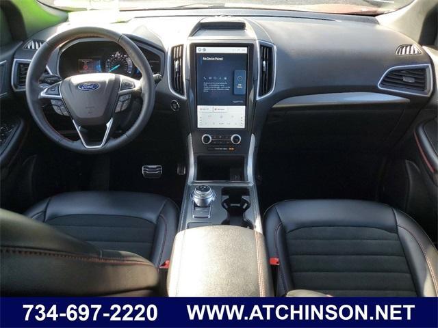 used 2023 Ford Edge car, priced at $32,000