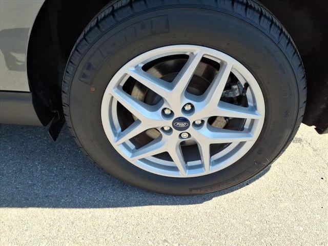 used 2022 Ford Edge car, priced at $25,500