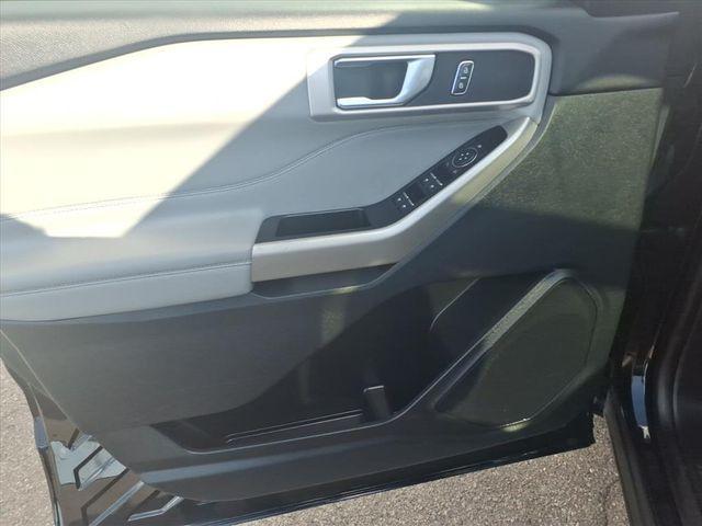 used 2021 Ford Explorer car, priced at $25,500