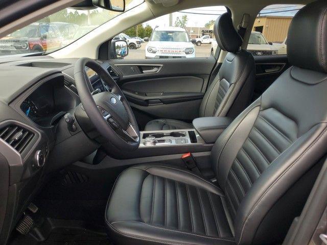 used 2023 Ford Edge car, priced at $28,000