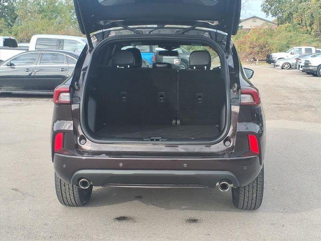 used 2023 Ford Escape car, priced at $27,500