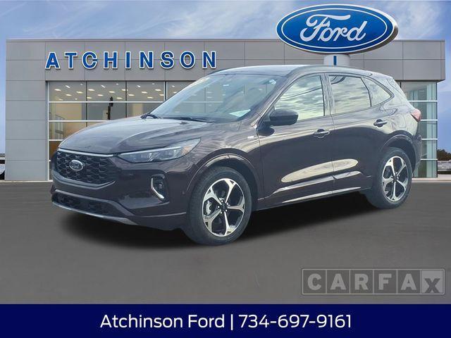 used 2023 Ford Escape car, priced at $27,500