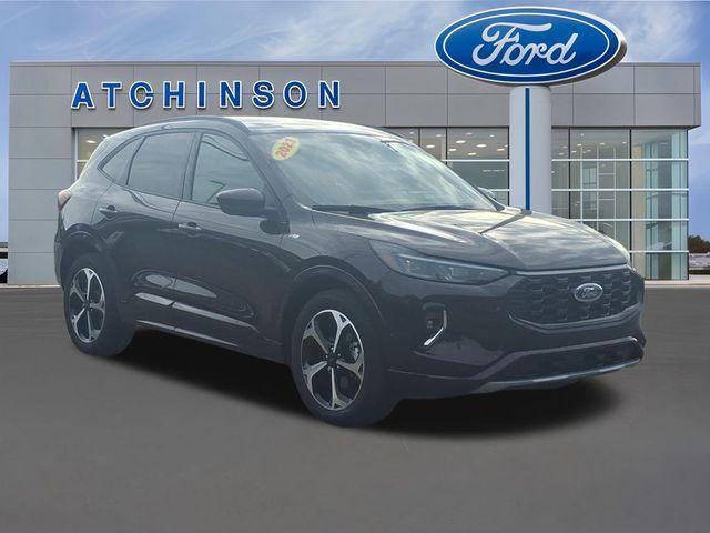 used 2023 Ford Escape car, priced at $27,500