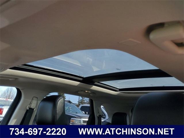 used 2023 Ford Edge car, priced at $27,500