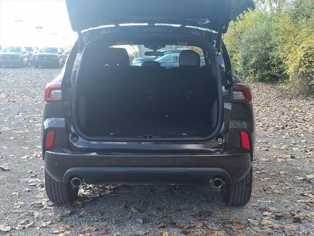 used 2023 Ford Escape car, priced at $25,000