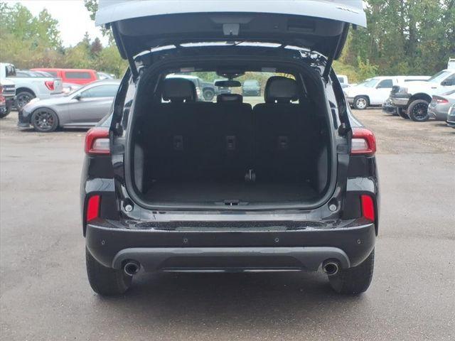 used 2023 Ford Escape car, priced at $23,500