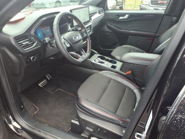 used 2023 Ford Escape car, priced at $23,500