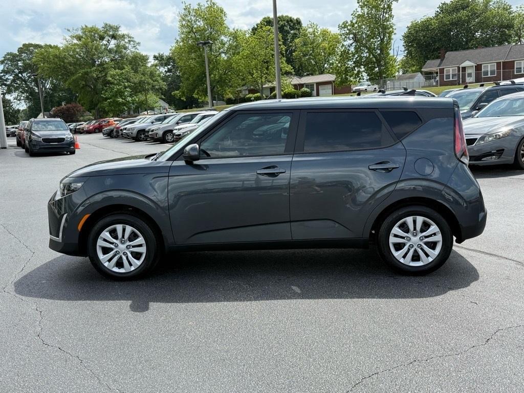 new 2025 Kia Soul car, priced at $20,576